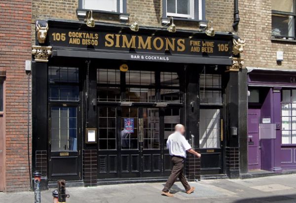 Simmons, 105 Charterhouse Street, EC1 - in July 2019