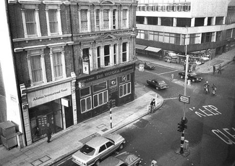 Victoria Hotel, 25 Charterhouse Street, EC1