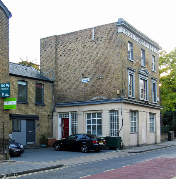 Coach & Horses, 69 Matthias Road, N16 - in September 2013