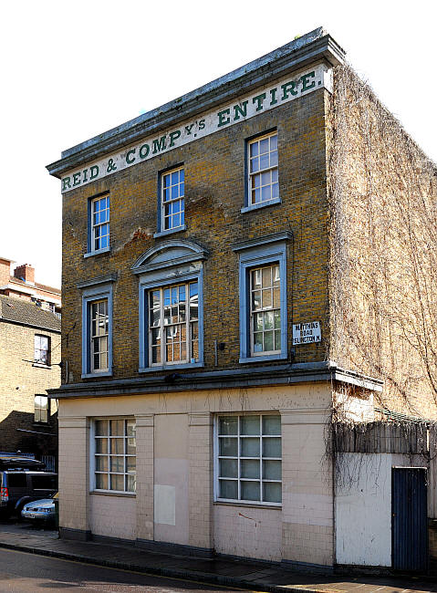 Coach & Horses, 69 Matthias Road, N16 - in 2014