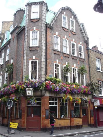 Blue Posts, 22 Berwick Street, W1 - in July 2007