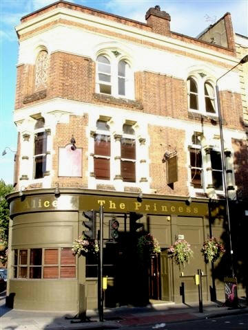 Princess Alice, 40 - 42 Commercial Street - in December 2006