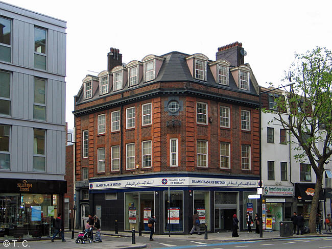 Dolphin, 97-99 Whitechapel Road, E1 - in May 2014