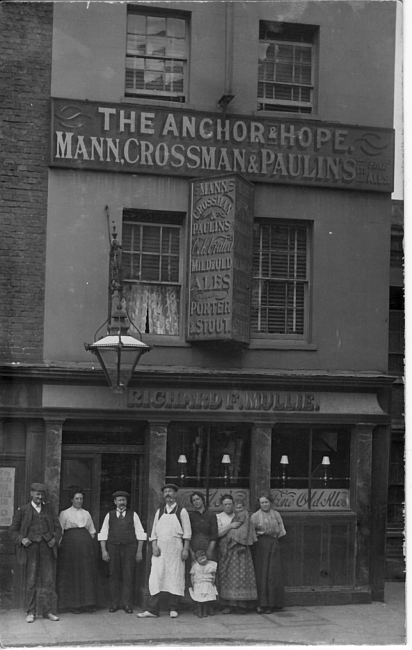 Anchor & Hope, 7 Market Hill, Woolwich SE18 - circa 1911