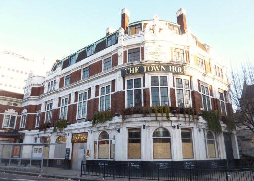 Feathers Hotel, The Broadway, Ealing, W5 - in January 2010