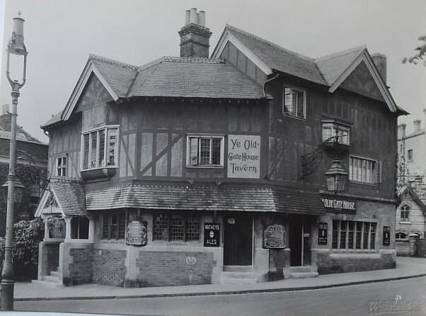 Ye Old Gate House Tavern