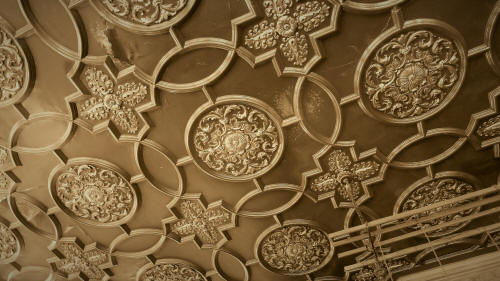 Black Lion bar ceiling, 274 Kilburn High Road NW6 - in August 2014