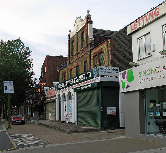 Green Man, 1308 High Road N20 - in July 2015