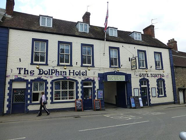 Dolphin Inn, 34 High Street, Wincanton - in 2013