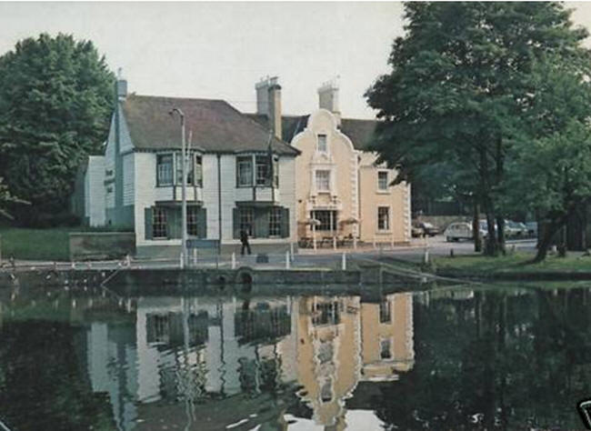 Greyhound, Carshalton, Surrey