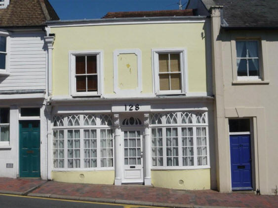 Morning Star, 128 High Street, Lewes - in April 2009